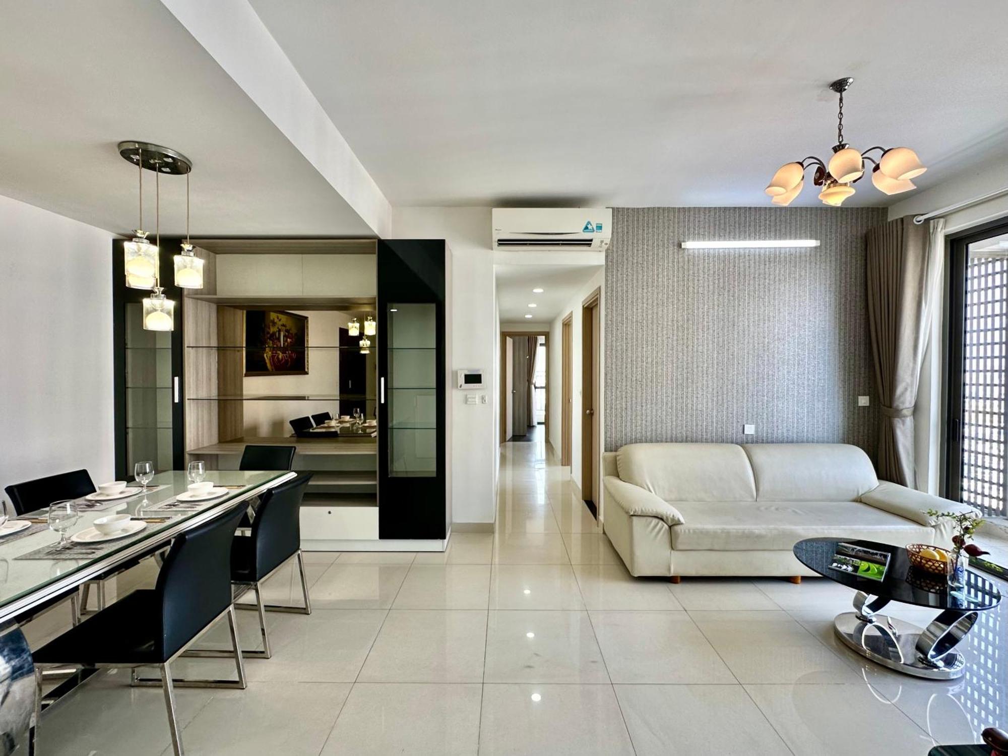 Grand Saigon Centre - Rivergate Residence, Free Gym&Pool Хошимин Экстерьер фото
